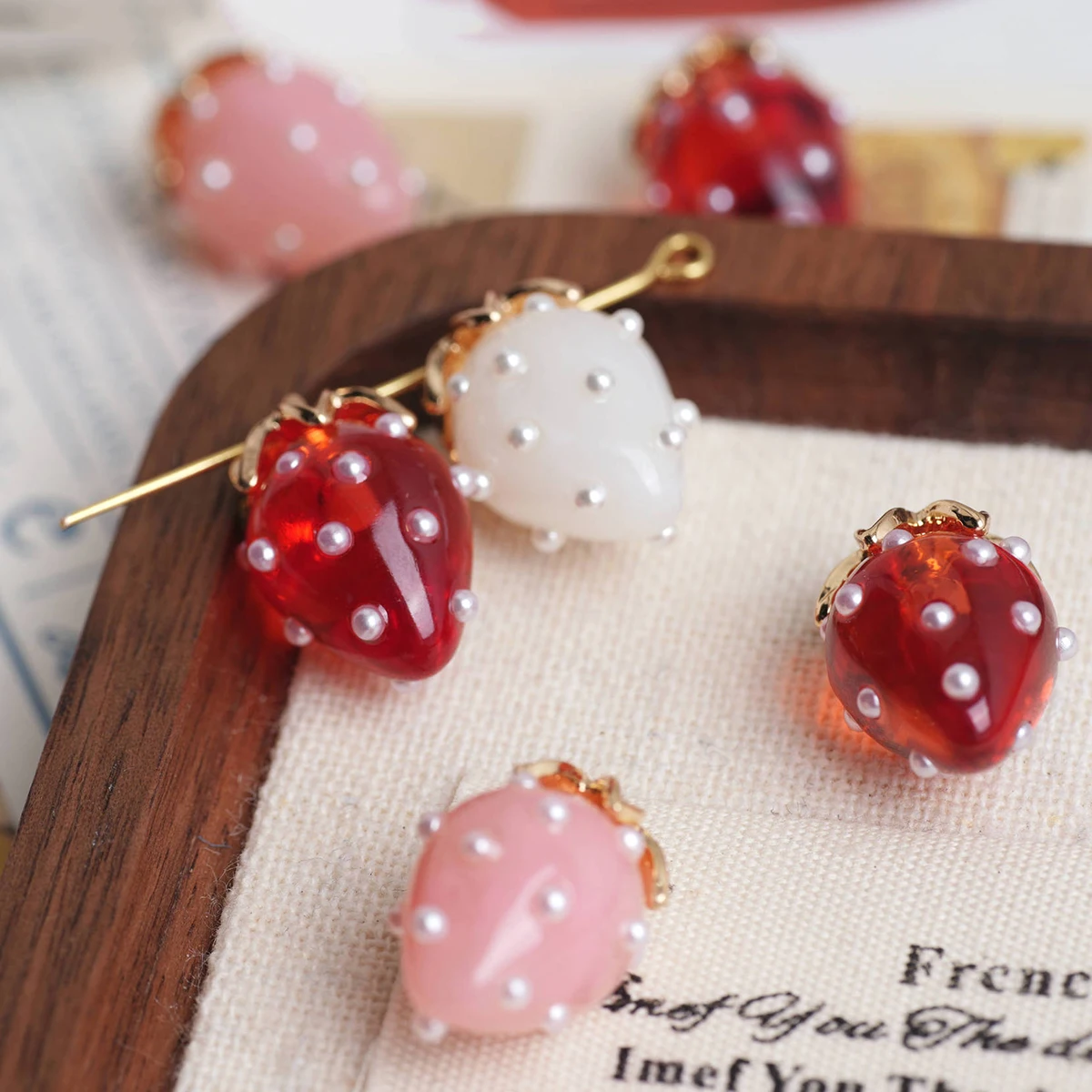 3D Printing Jobs - 2Pcs Color Print 3D Cartoon Strawberry